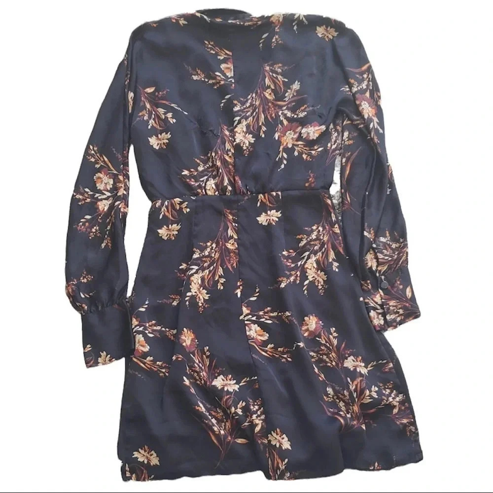 Equipment Black Floral Satin Harmon Dress S - Picture 3 of 8